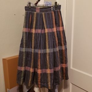 Vintage Multi-Colored Circle Skirt w/Pockets!